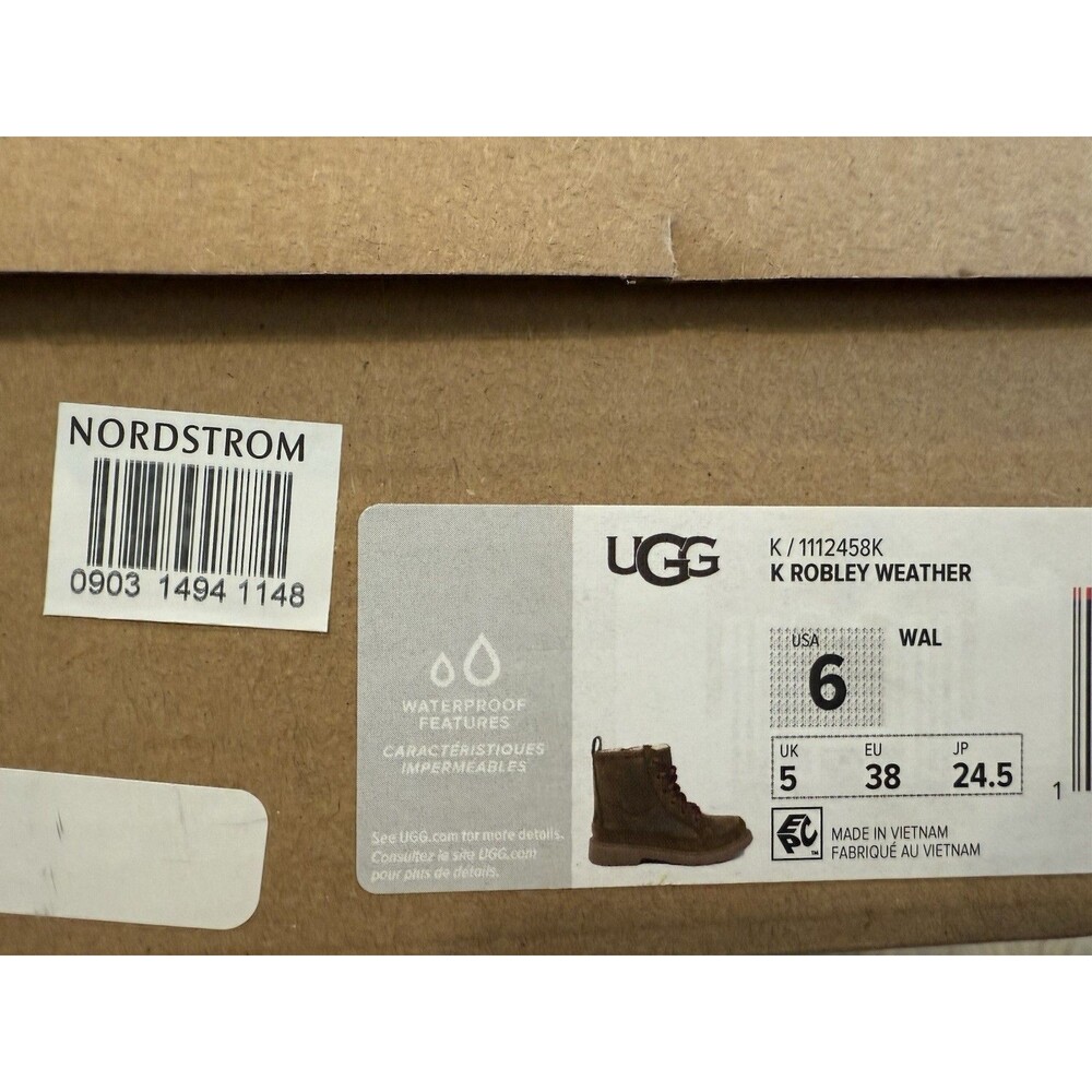 UGG ROBLEY BOOT Big Kids Size 6 NIB*Never worn $125 RV - Picture 3 of 5